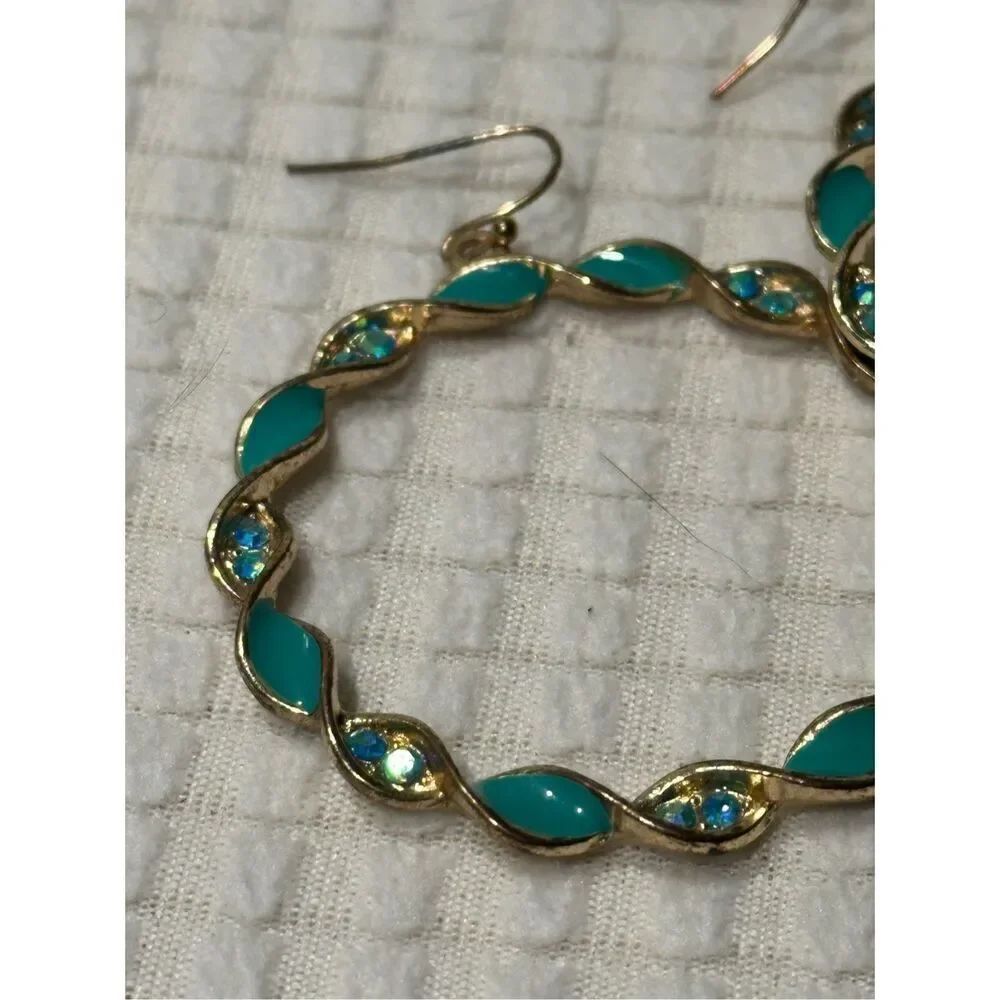 Gold tone dangle hoops - Picture 2 of 5